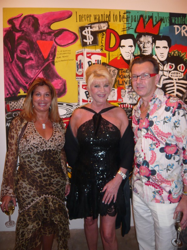 TD and  Mrs Trump at the opening  in Miami art  USA