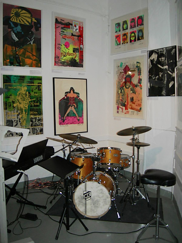 large  retrospective exhibition in Lisarte gallery stockholm