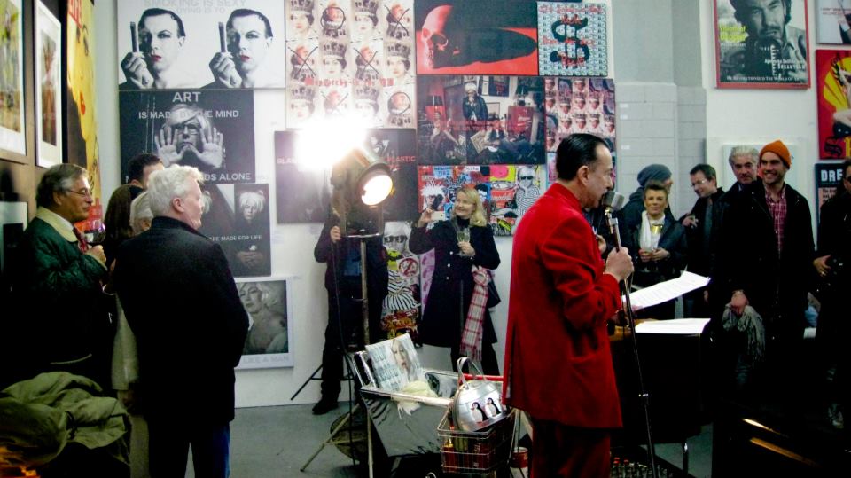 The  large retrospective pop art exhibition in Berlin Checkpoint Charlie art center  2013